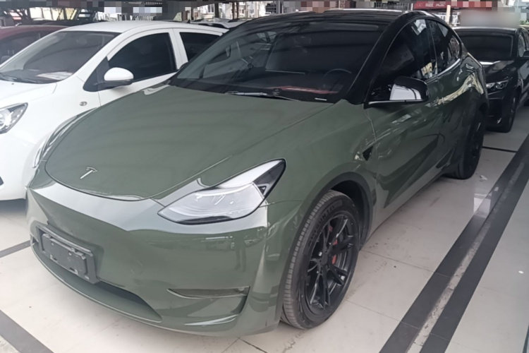 Tesla Model Y 2021 #2 Tesla Model Y 2021 car image #2