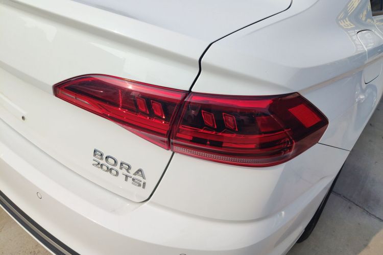 Volkswagen Bora 2023 immagine di auto #8