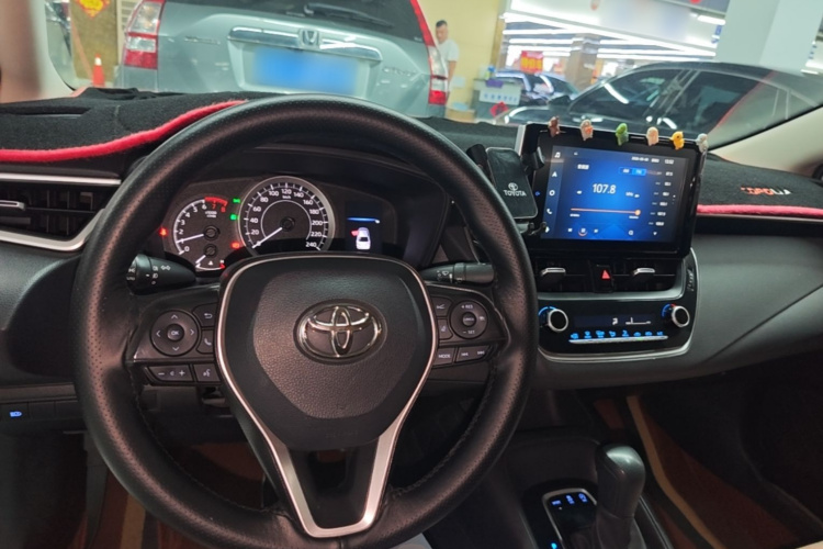 Toyota Corolla 2021 immagine di auto #10