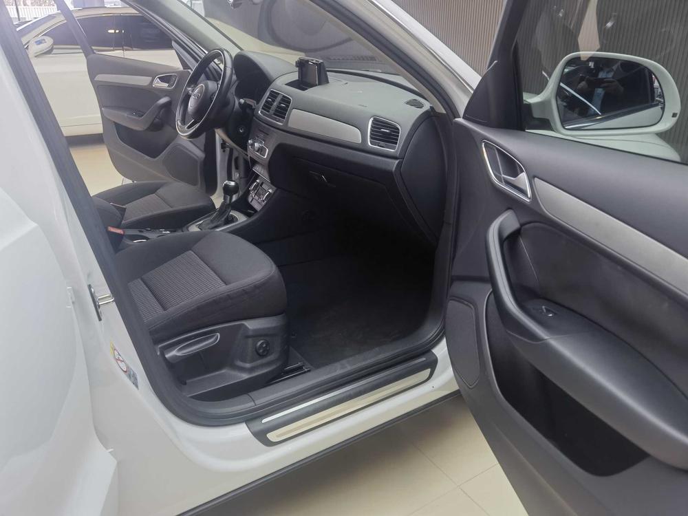 Audi Q3 2015 #12 Audi Q3 2015 car image #12