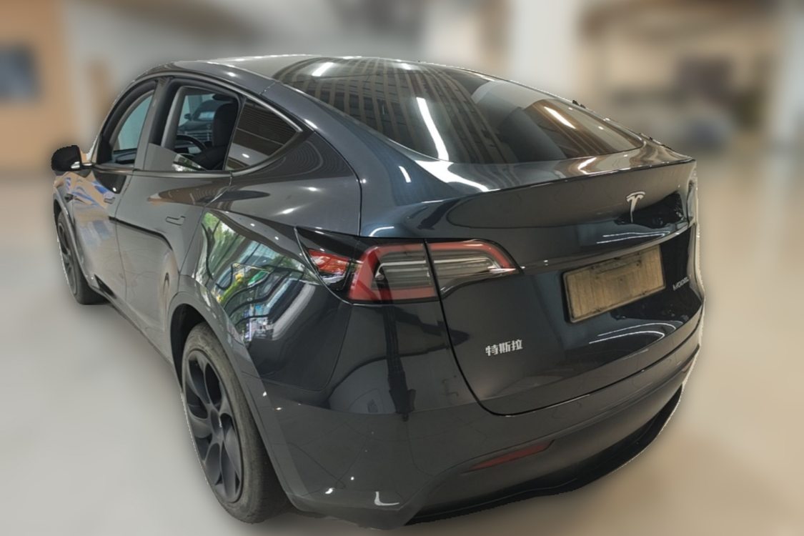 Tesla Model Y 2024 #3 Tesla Model Y 2024 car image #3