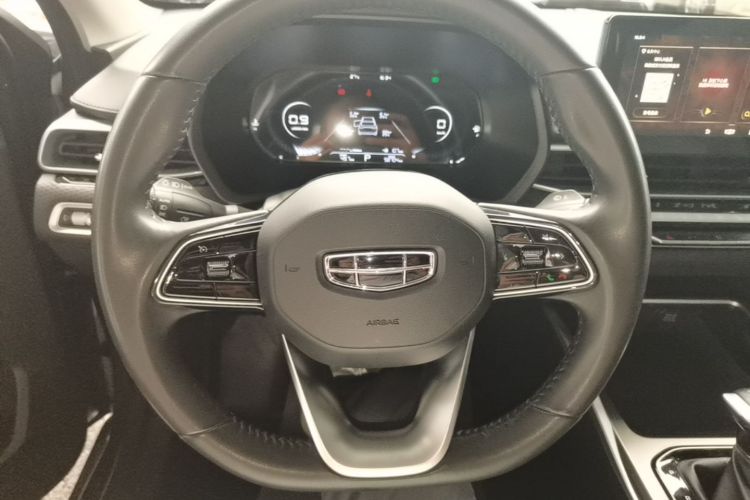 GEELY Emgrand 2022 #11 GEELY Emgrand 2022 car image #11