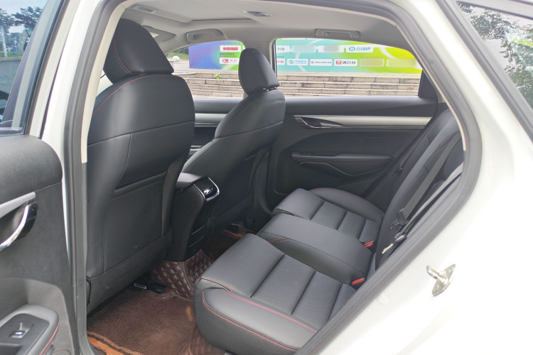 GEELY Binray 2021 #15 GEELY Binray 2021 صورة سيارة #15