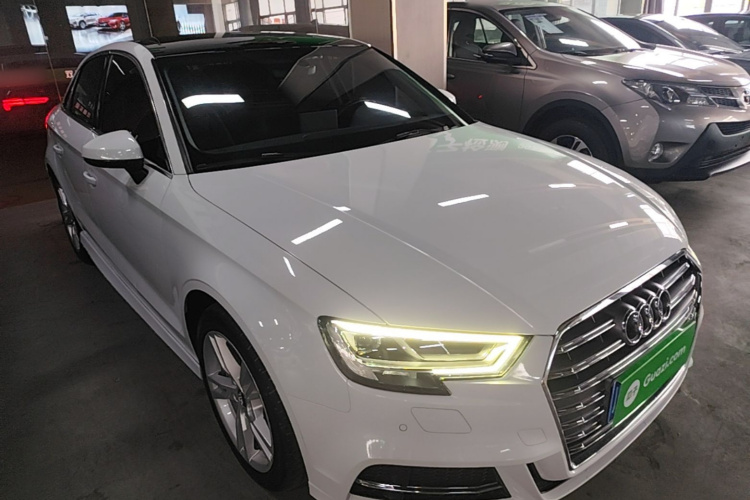 Audi A3 2020 car image #4