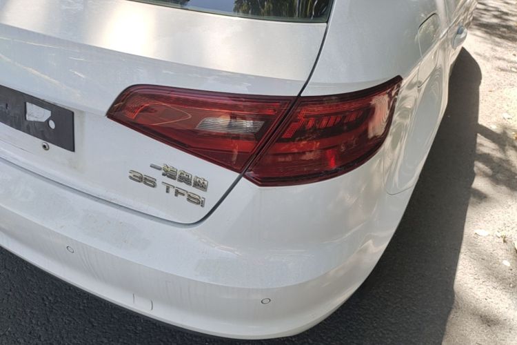 Audi A3 2015 car image #8