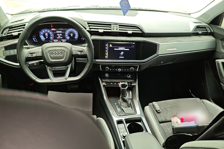 Audi Q3 2020 #11 Audi Q3 2020 car image #11