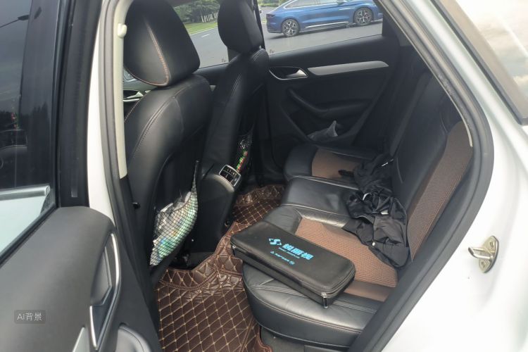 Audi Q3 2017 #19 Audi Q3 2017 car image #19