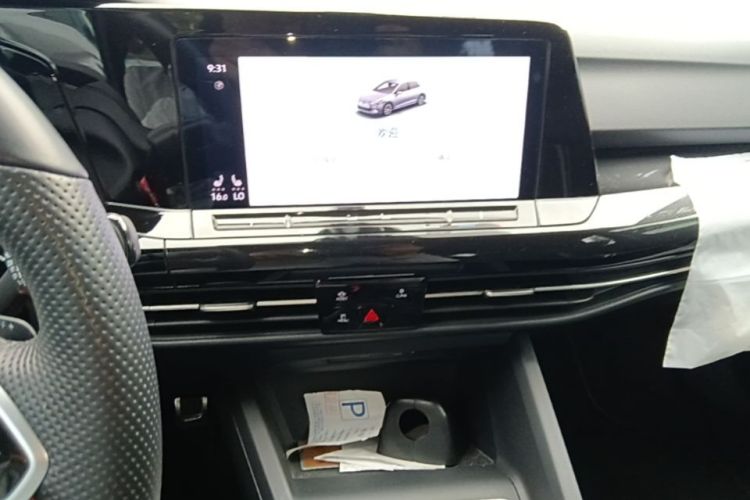 Volkswagen Golf 2021 car image #15