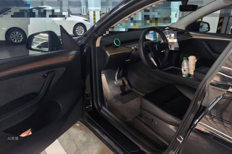 Tesla Model Y 2022 immagine di auto #18