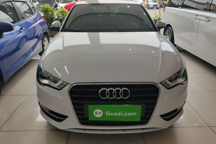 Audi A3 2017 car image #3