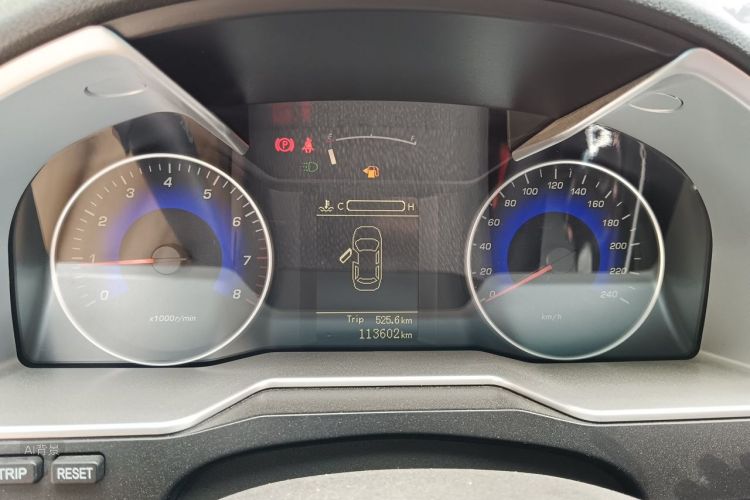 GEELY Emgrand 2016 car image #13