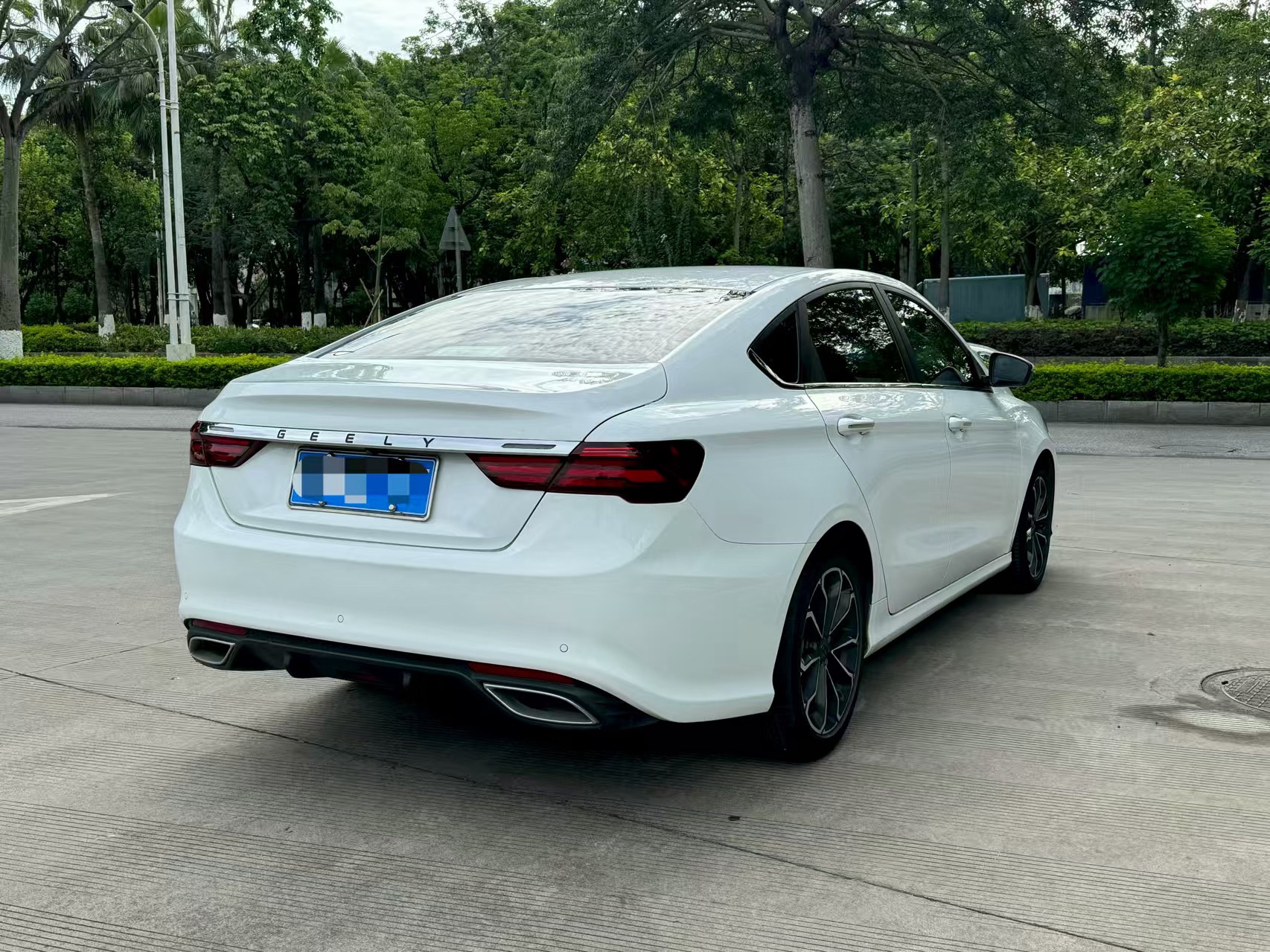 GEELY Binray 2021 car image #5
