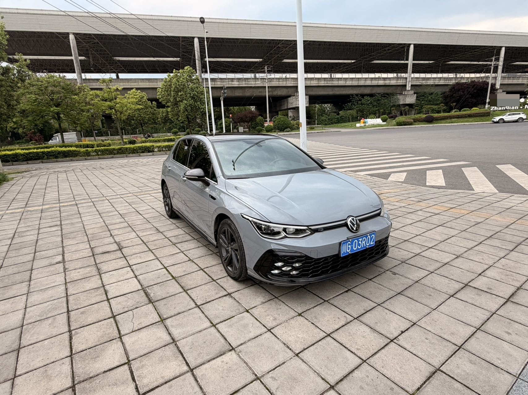 Volkswagen Golf 2023 imagem de carro #2