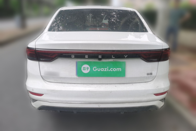 GEELY Emgrand 2025 car image #4