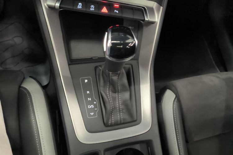 Audi Q3 2019 #26 Audi Q3 2019 immagine di auto #26