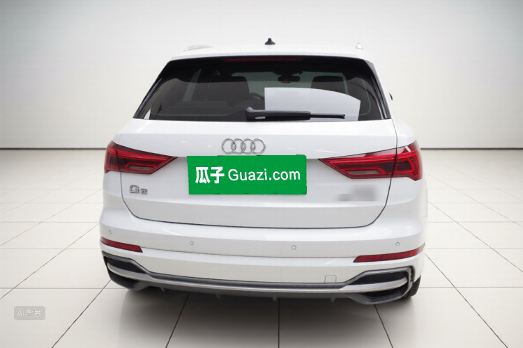 Audi Q3 2021 car image #4