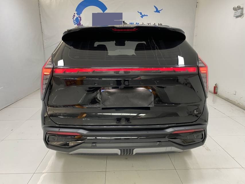 GEELY Boyue L 2024 car image #8