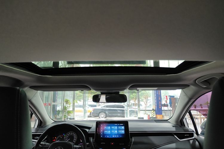 Toyota Corolla 2021 immagine di auto #18