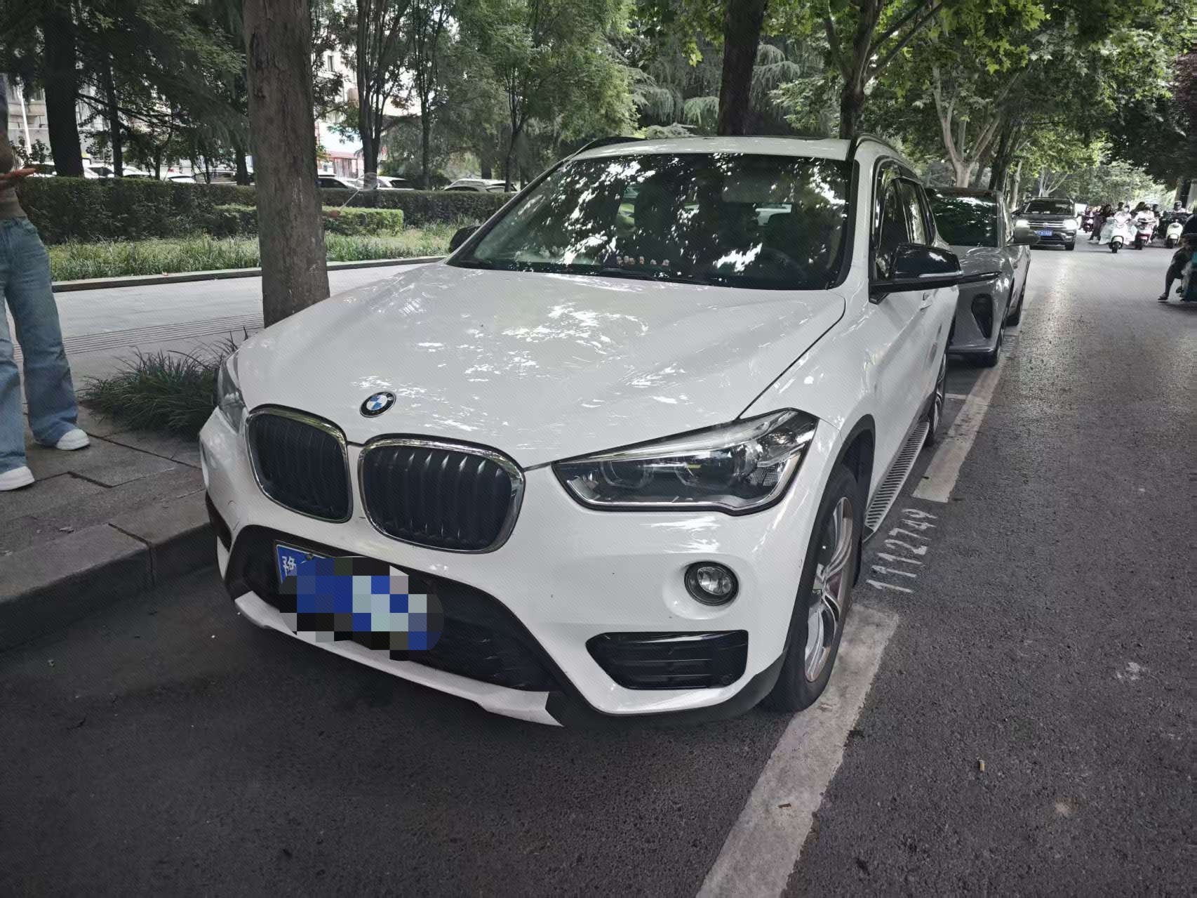 BMW X1 2018 BMW X1 2018 car image
