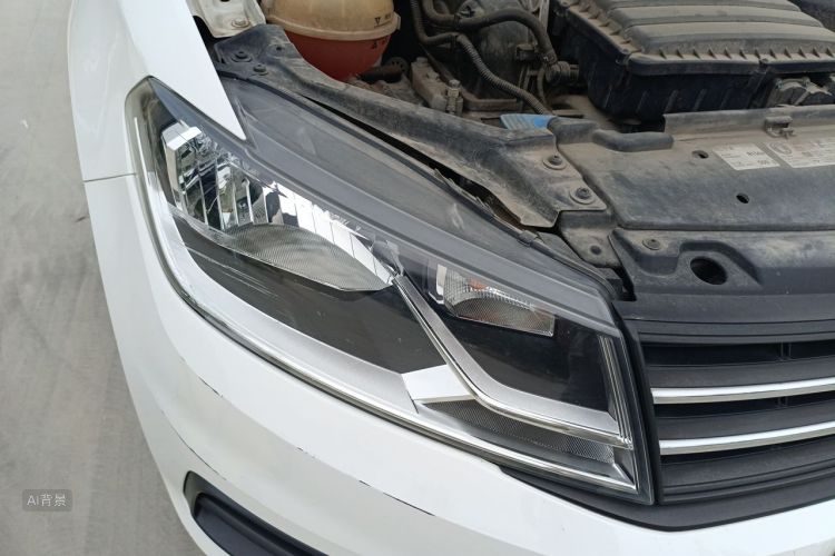 Volkswagen Santana 2017 car image #8