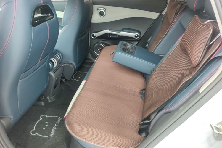 BYD Yuan Plus 2022 immagine di auto #19