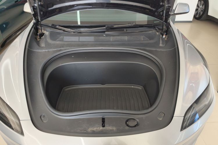 Tesla Model 3 2025 #20 Tesla Model 3 2025 car image #20