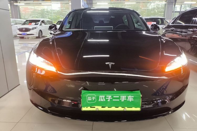 Tesla Model 3 2025 #3 Tesla Model 3 2025 صورة سيارة #3