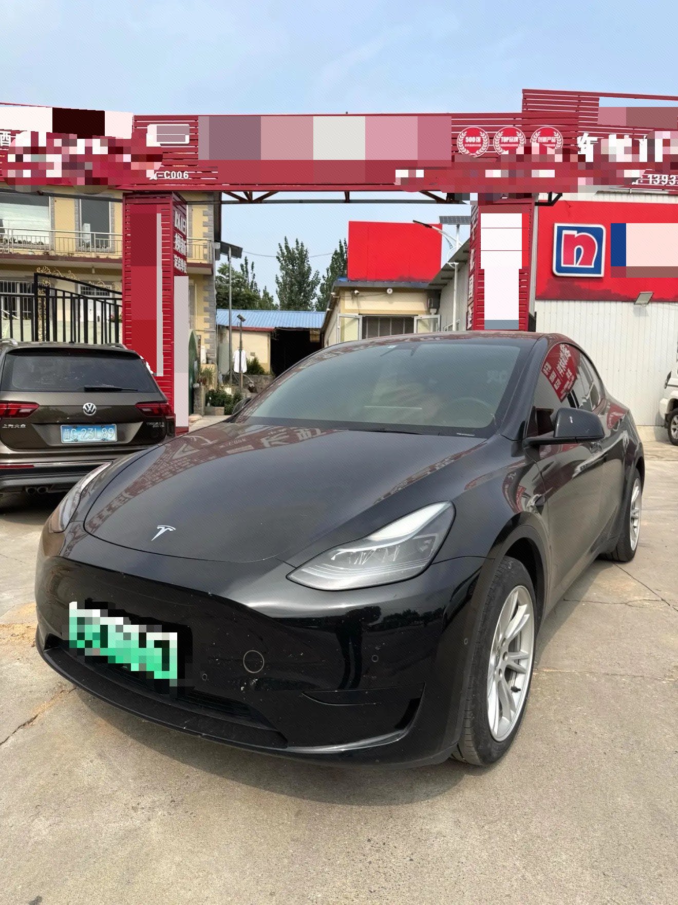 Tesla Model Y 2022 Tesla Model Y 2022 car image