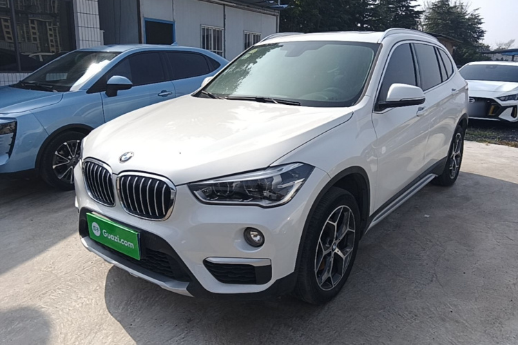 BMW X1 2018 immagine di auto #2