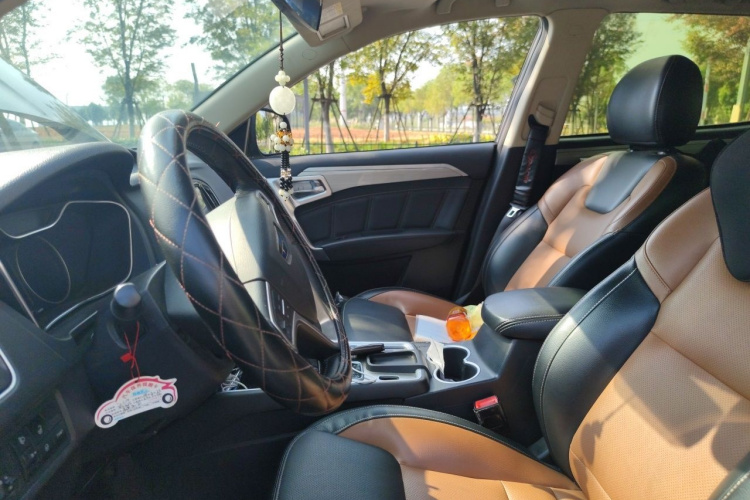 吉利汽车 远景X6 2016 汽车图片 #15
