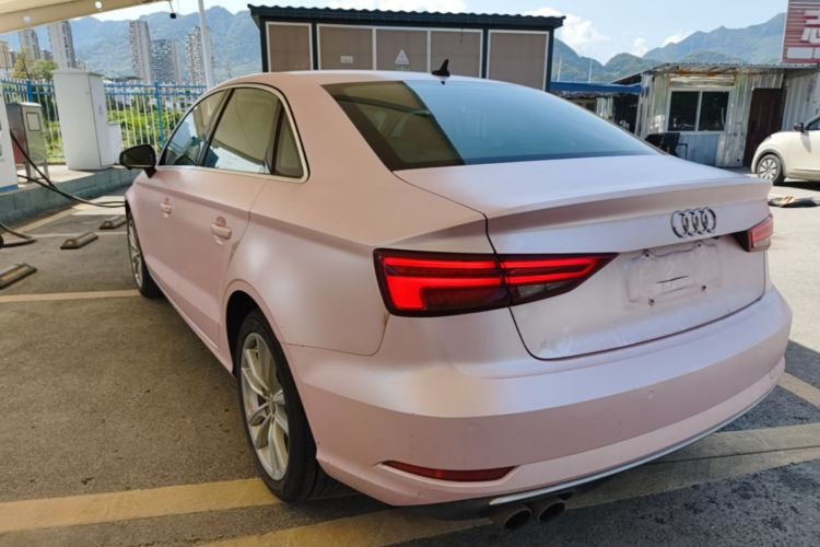 Audi A3 2019 immagine di auto #5