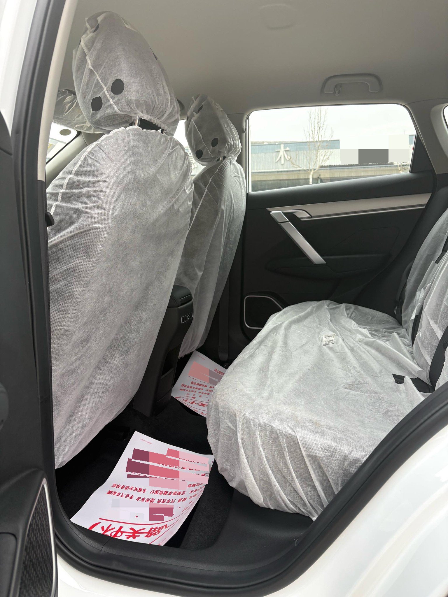 GEELY Coolray 2026 изображение автомобиля #5