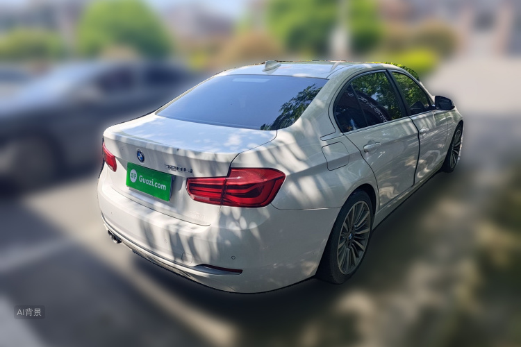 BMW 3 Series 2018 car image #7