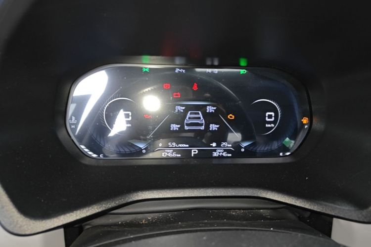 GEELY Emgrand 2021 car image #12