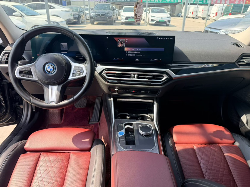 BMW i3 2022 #5 BMW i3 2022 car image #5