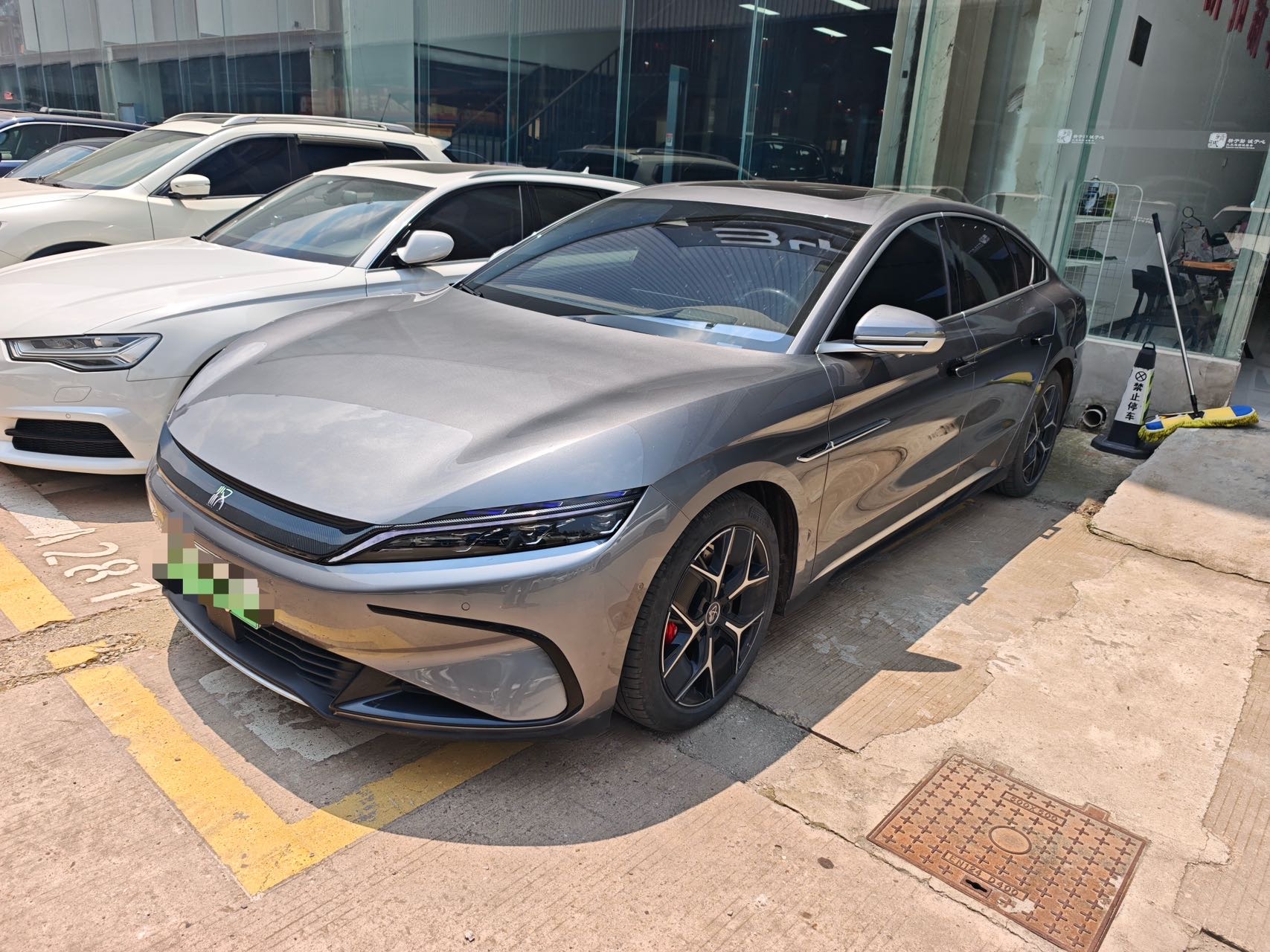 BYD Han 2022 car image 