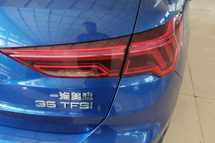 Audi Q3 2020 #8 Audi Q3 2020 car image #8