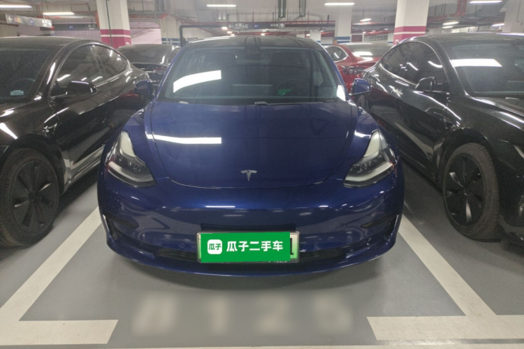 Tesla Model 3 2021 صورة سيارة #3