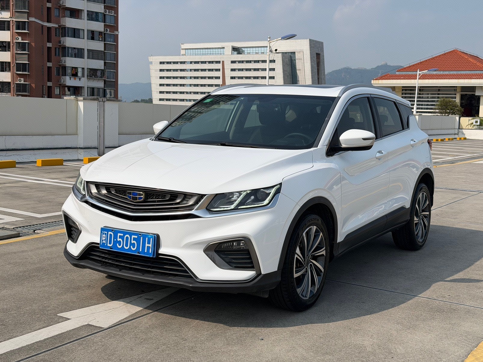 GEELY Coolray 2019 GEELY Coolray 2019 immagine di auto