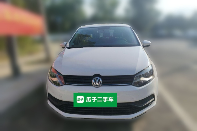 Volkswagen Polo 2016 car image #3