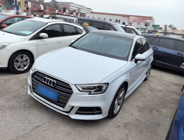 Audi A3 2017 Audi A3 2017 immagine di auto