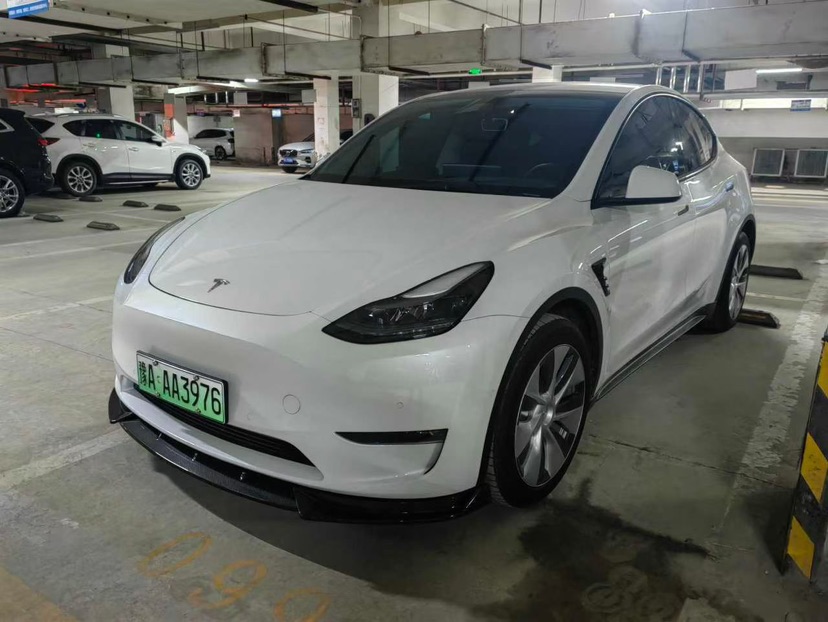 Tesla Model Y 2023 Tesla Model Y 2023 immagine di auto
