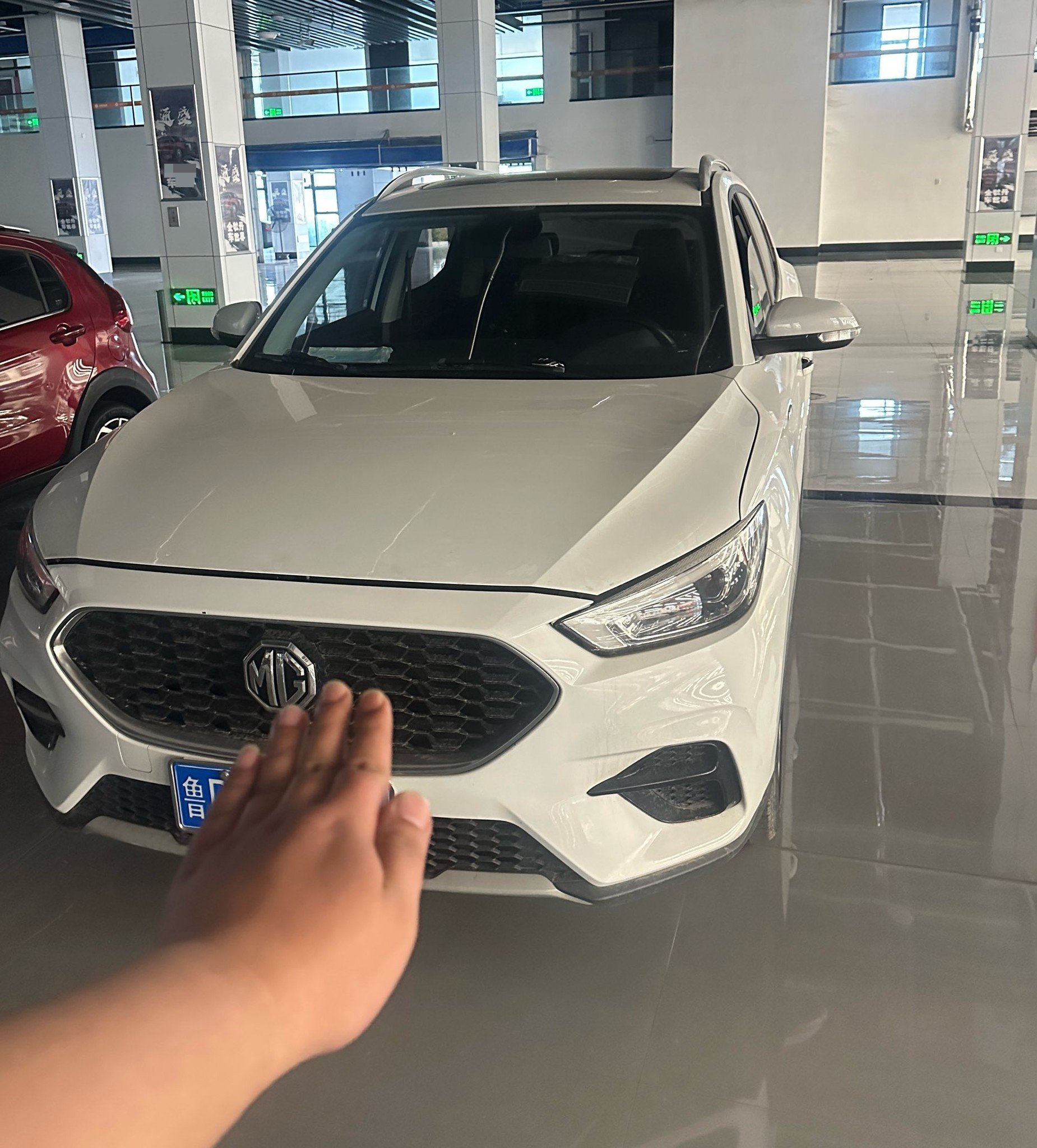MG ZS 2019 car image 