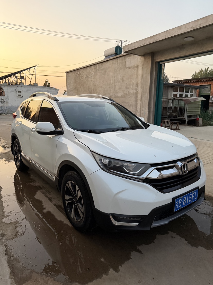 Honda CR-V 2018 car image #2
