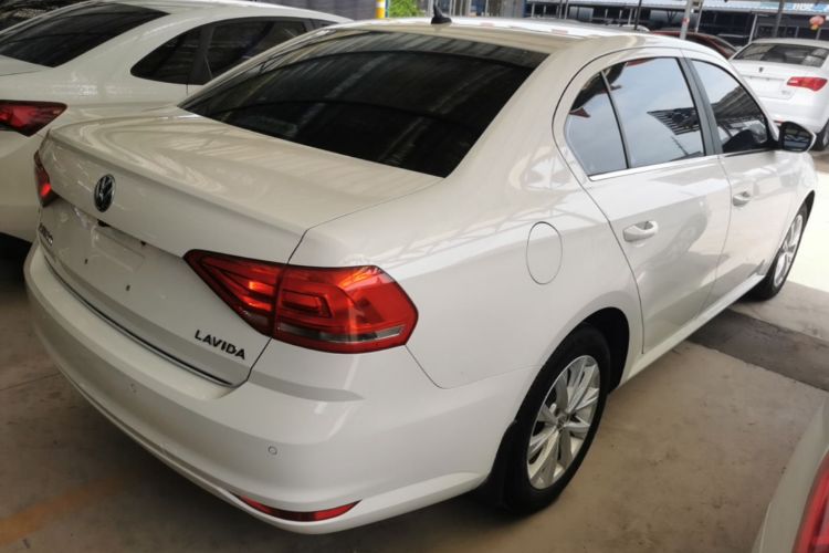 Volkswagen Lavida 2017 #5 Volkswagen Lavida 2017 car image #5