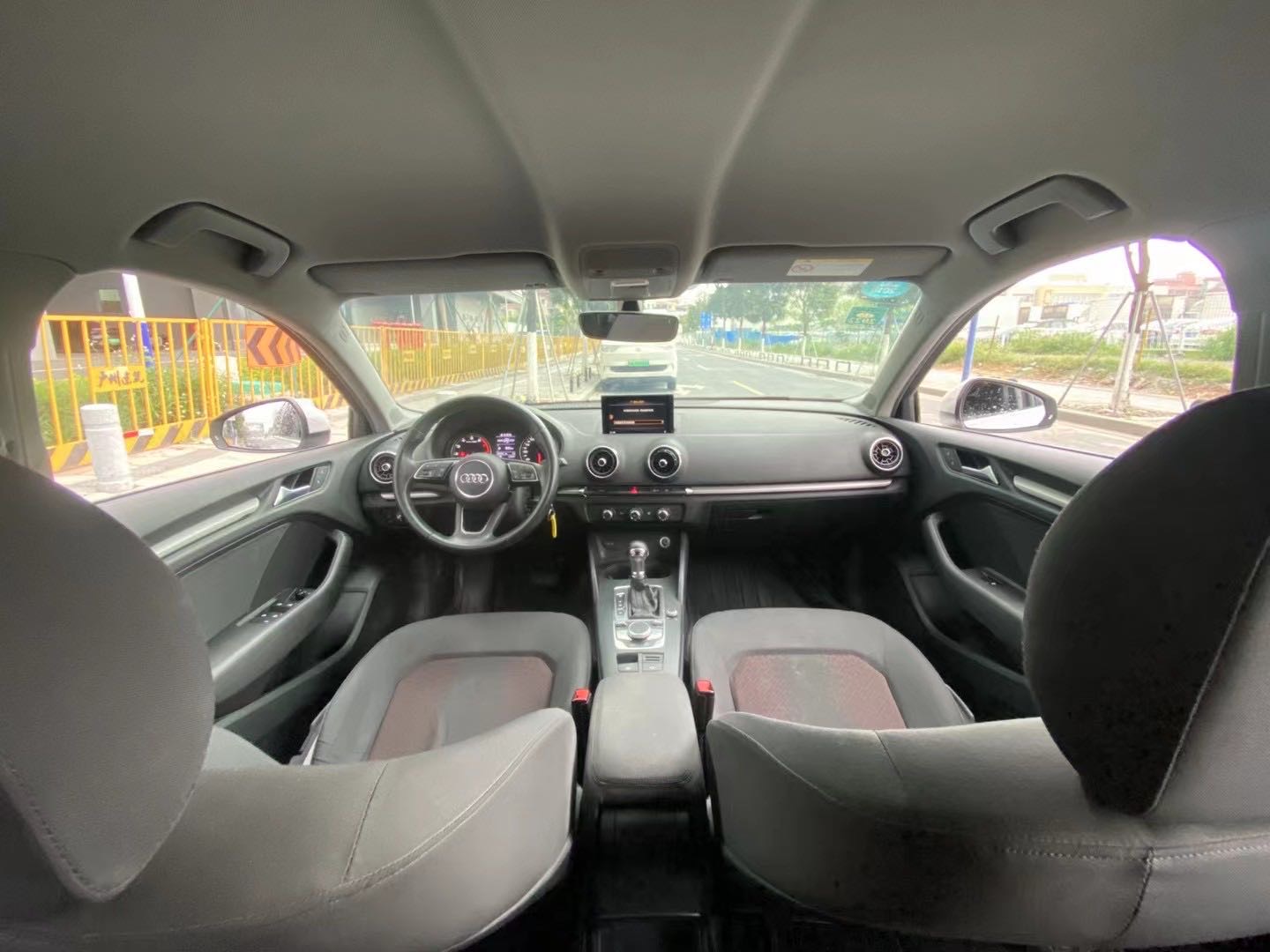 Audi A3 2018 car image #8