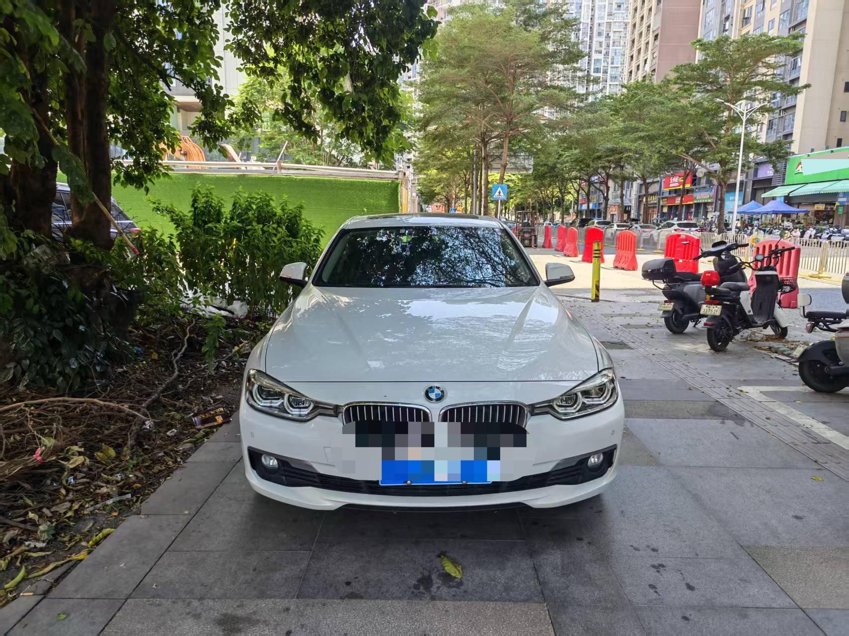 BMW 3 Series 2017 #6 BMW 3 Series 2017 car image #6