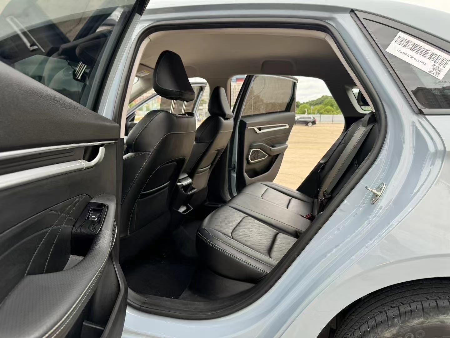 GEELY Emgrand 2024 car image #5