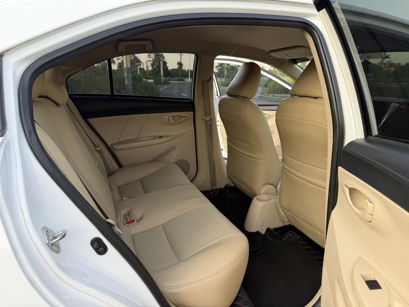 Toyota Vios 2016 imagem de carro #13
