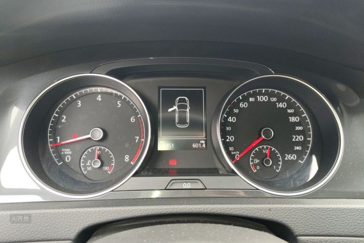 Volkswagen Golf 2019 #13 Volkswagen Golf 2019 car image #13